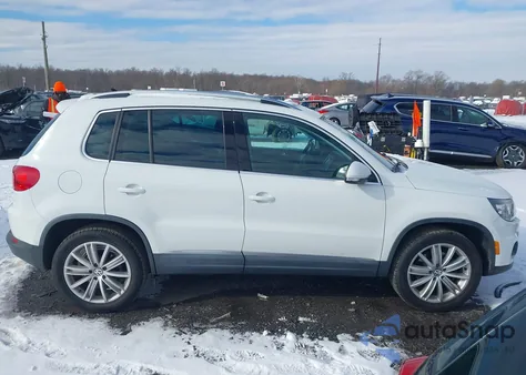 2016 Volkswagen Tiguan Se from USA, damaged, VIN WVGAV7AX9GW562833